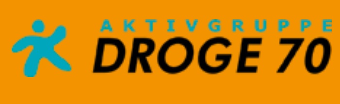 Namensschriftzug auf orangem Untergrund 